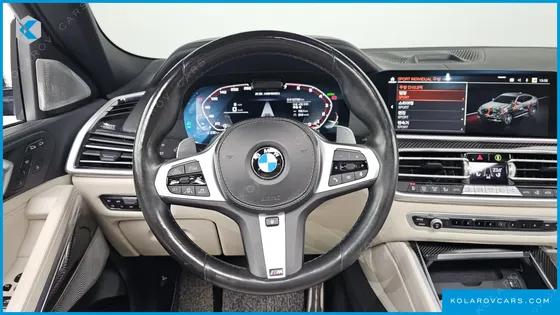 BMW X6 M50I