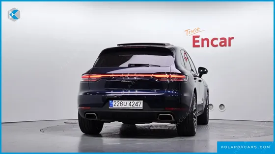 PORSCHE MACAN 2.0