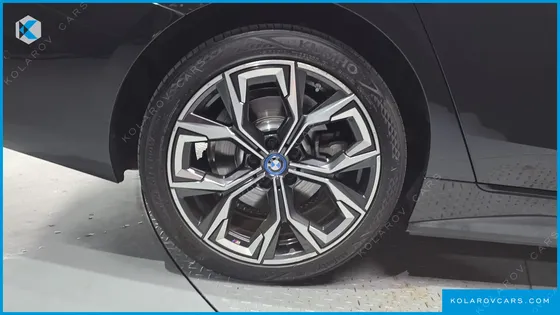 BMW I4 EDRIVE40 M SPORTS