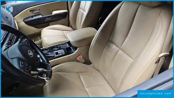 KIA CARNIVAL 9-SEATER HI-LIMOUSINE