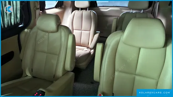 KIA CARNIVAL 9-SEATER HI-LIMOUSINE
