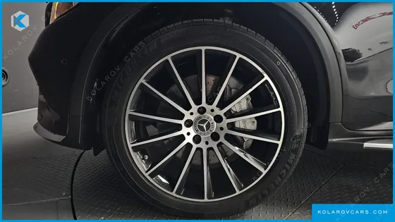 MERCEDES GLC-CLASS GLC300 4MATIC AMG LINE
