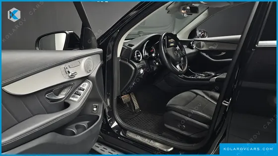 MERCEDES GLC-CLASS GLC300 4MATIC AMG LINE