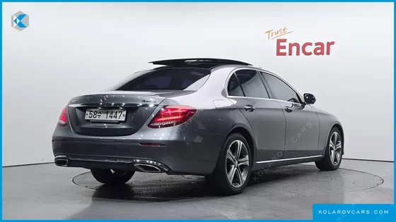 MERCEDES E-CLASS E300 4MATIC AVNATGARDE