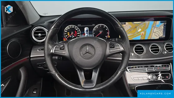 MERCEDES E-CLASS E300 4MATIC AVNATGARDE