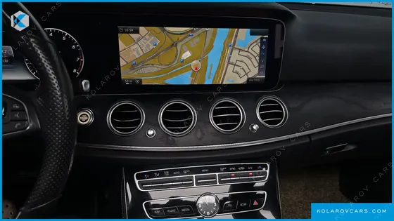 MERCEDES E-CLASS E300 4MATIC AVNATGARDE