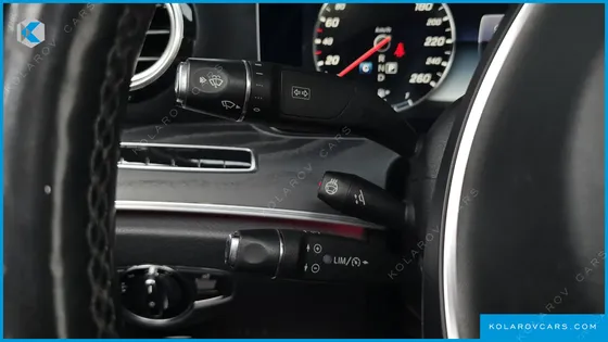 MERCEDES E-CLASS E300 4MATIC AVNATGARDE