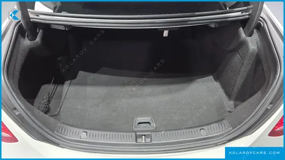 MERCEDES E-CLASS E220D 4MATIC EXCLUSIVE