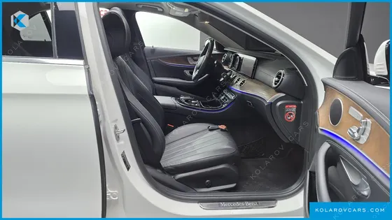 MERCEDES E-CLASS E220D 4MATIC EXCLUSIVE