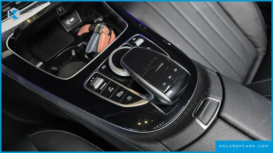 MERCEDES E-CLASS E220D 4MATIC EXCLUSIVE