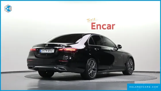 MERCEDES E-CLASS E220D 4MATIC AMG LINE