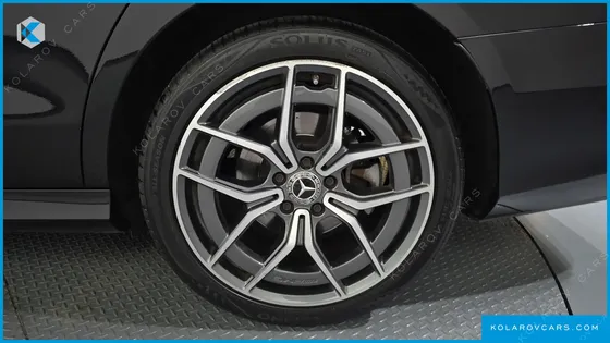 MERCEDES E-CLASS E220D 4MATIC AMG LINE