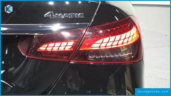 MERCEDES E-CLASS E220D 4MATIC AMG LINE