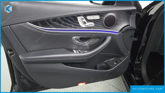 MERCEDES E-CLASS E220D 4MATIC AMG LINE