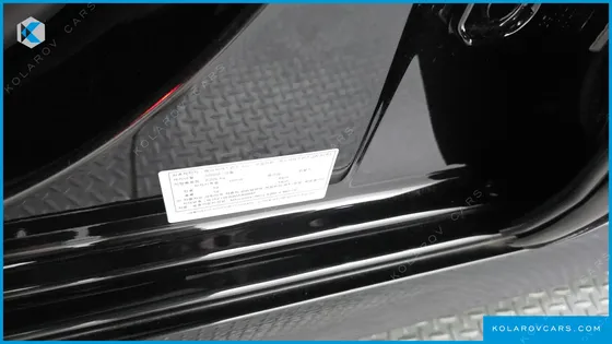 MERCEDES E-CLASS E220D 4MATIC AMG LINE