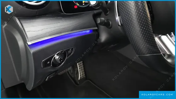 MERCEDES E-CLASS E220D 4MATIC AMG LINE