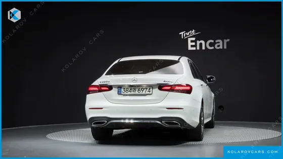 MERCEDES E-CLASS E220D 4MATIC AMG LINE