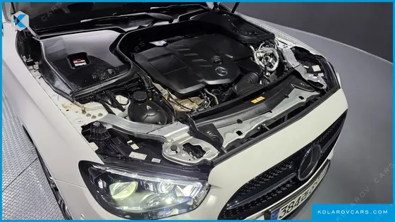 MERCEDES E-CLASS E220D 4MATIC AMG LINE