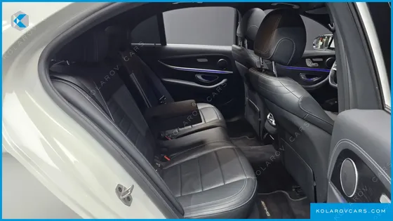 MERCEDES E-CLASS E220D 4MATIC AMG LINE