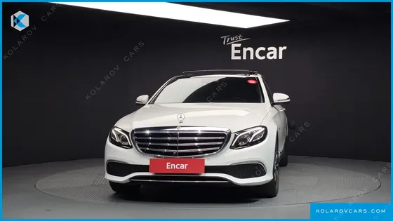 MERCEDES E-CLASS E300E EXCLUSIVE