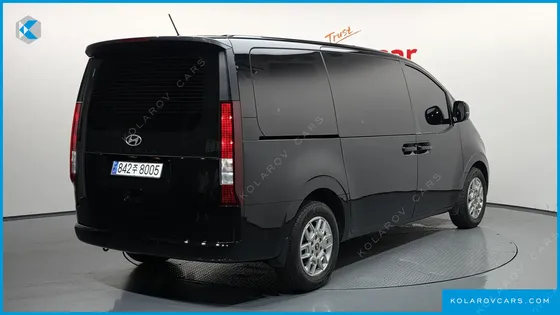HYUNDAI STARIA HEV 1.6 CARGO 3-SEATER
