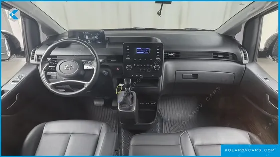 HYUNDAI STARIA CARGO 3-SEATER