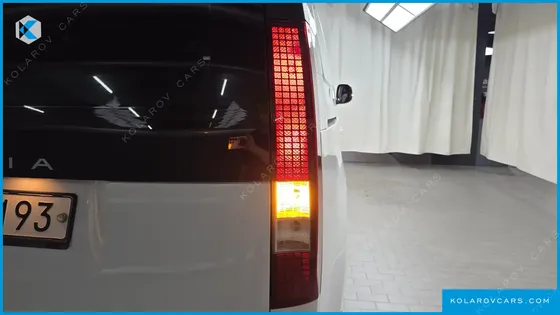 HYUNDAI STARIA CARGO 3-SEATER