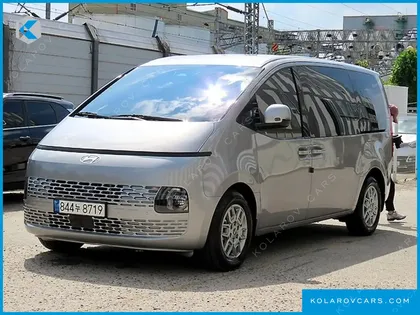 HYUNDAI STARIA HEV 1.6 CARGO 5-SEATER