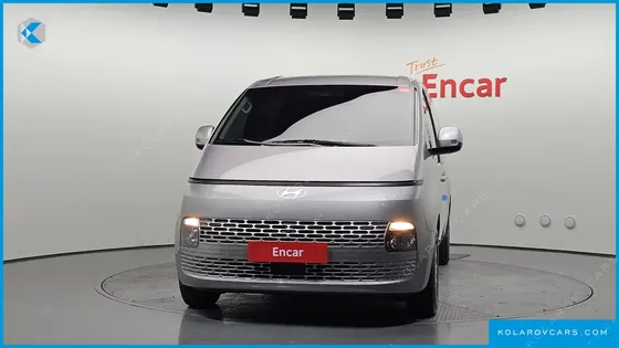 HYUNDAI STARIA TOURER 11-SEATER
