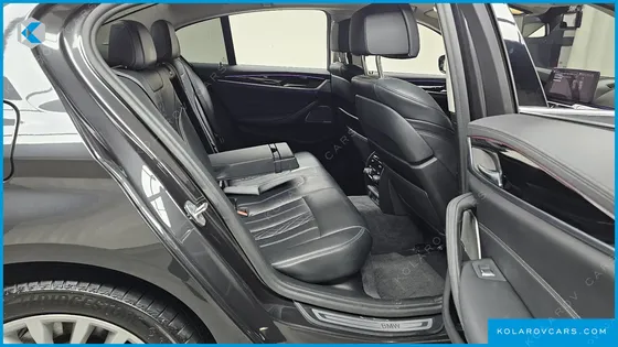 BMW 5 SERIES 530E LUXURY