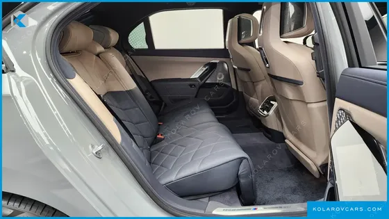 BMW 7 SERIES 750E XDRIVE M SPORT