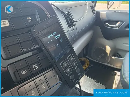 HYUNDAI PAVIS PRESTIGE