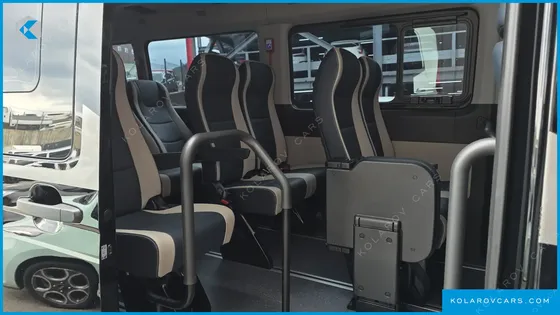 HYUNDAI SOLATI 15-SEATER