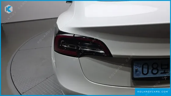 TESLA MODEL 3 LONG RANGE AWD
