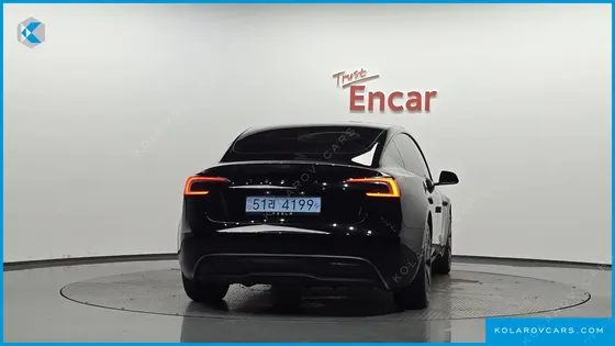 TESLA MODEL 3 RWD