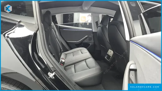 TESLA MODEL 3 RWD