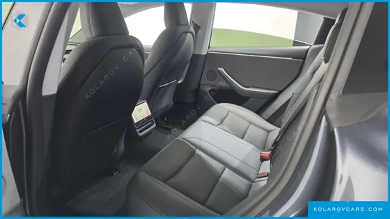 TESLA MODEL 3 RWD