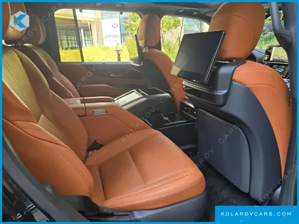 LEXUS LX 700H VIP
