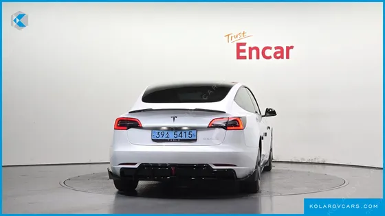 TESLA MODEL 3 LONG RANGE AWD