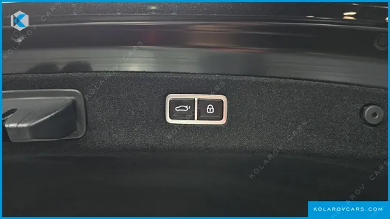 GENESIS G90 GASOLINE 3.5 TURBO 2WD