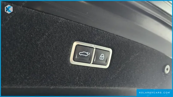 GENESIS G90 GASOLINE 3.5 TURBO AWD