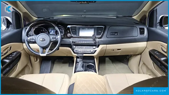 KIA CARNIVAL 9-SEATER NOBLESSE