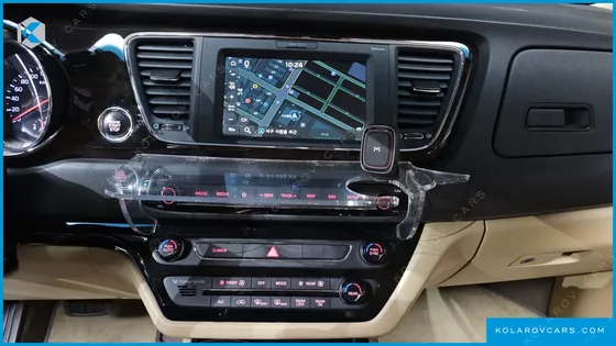KIA CARNIVAL 9-SEATER NOBLESSE