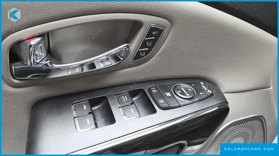 KIA CARNIVAL GASOLINE 9-SEATER NOBLESSE SPECIAL