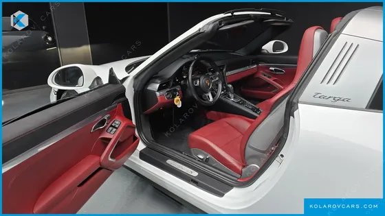 PORSCHE 911 TARGA 4S