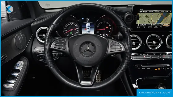 MERCEDES GLC-CLASS GLC300 4MATIC AMG LINE COUPE