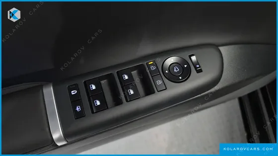 HYUNDAI GRANDEUR 2,5 GASOLINE 2WD