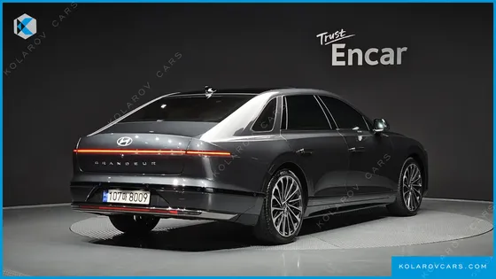 HYUNDAI GRANDEUR 2,5 GASOLINE 2WD
