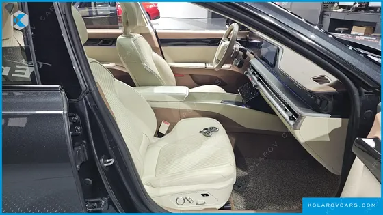 HYUNDAI GRANDEUR 2,5 GASOLINE 2WD