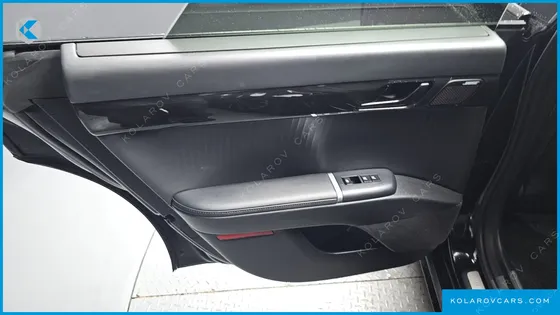 HYUNDAI GRANDEUR 3,5 GASOLINE 4WD